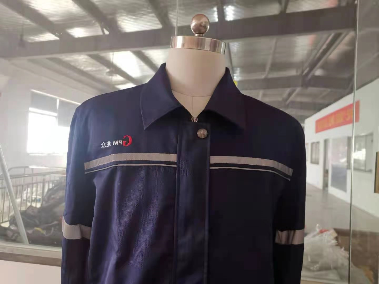 兆众自动化工作服大货样衣(图2)