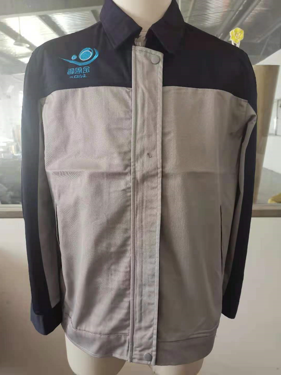 金思盾安防工作服大货样衣(图1)