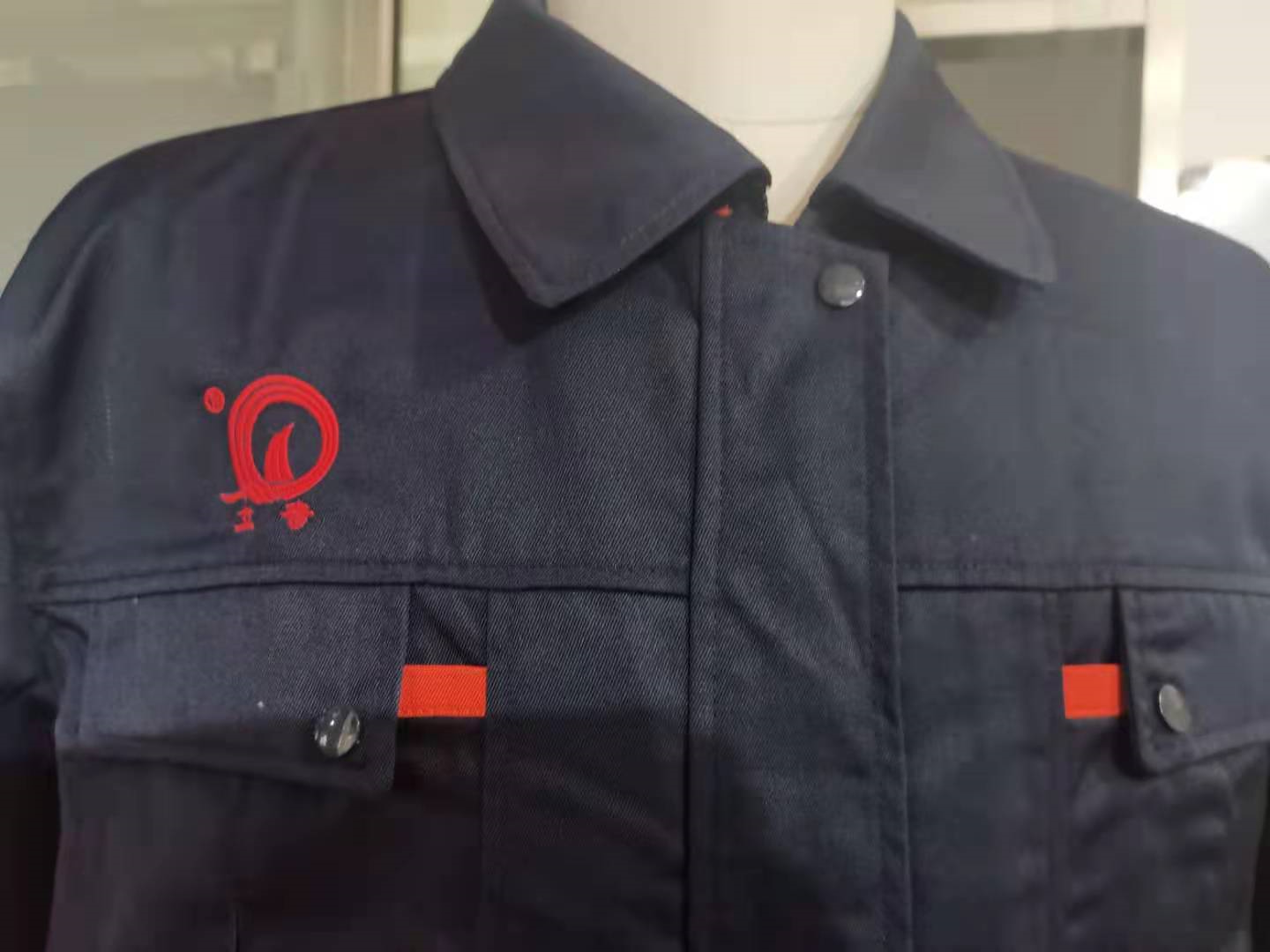 奇立活塞工作服定做样衣展示(图2)