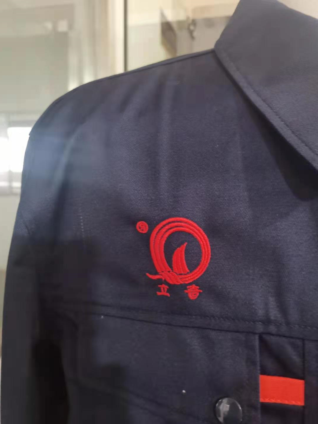 奇立活塞工作服定做样衣展示(图3)