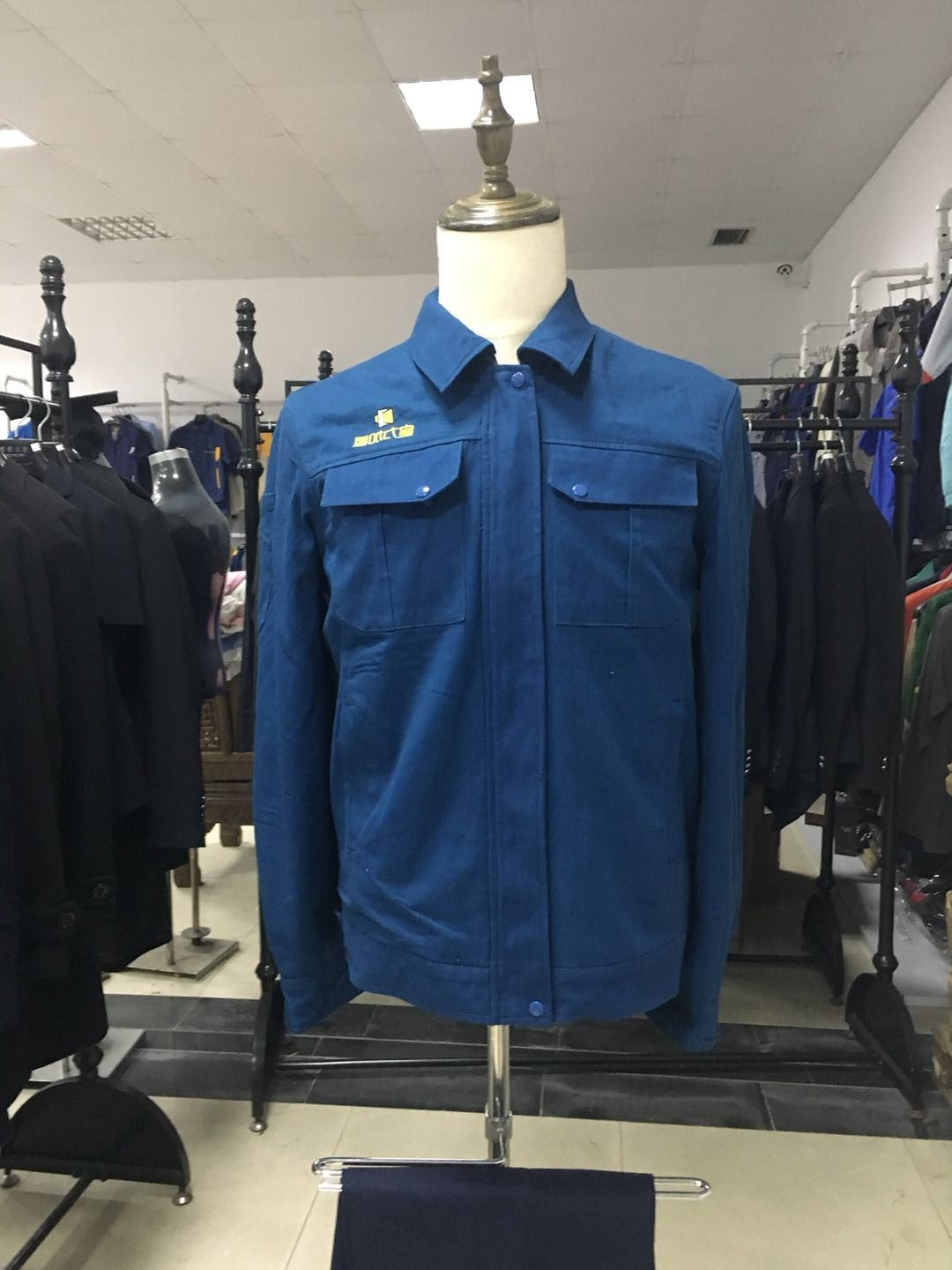 5-210430141053646.jpg 定制工作服