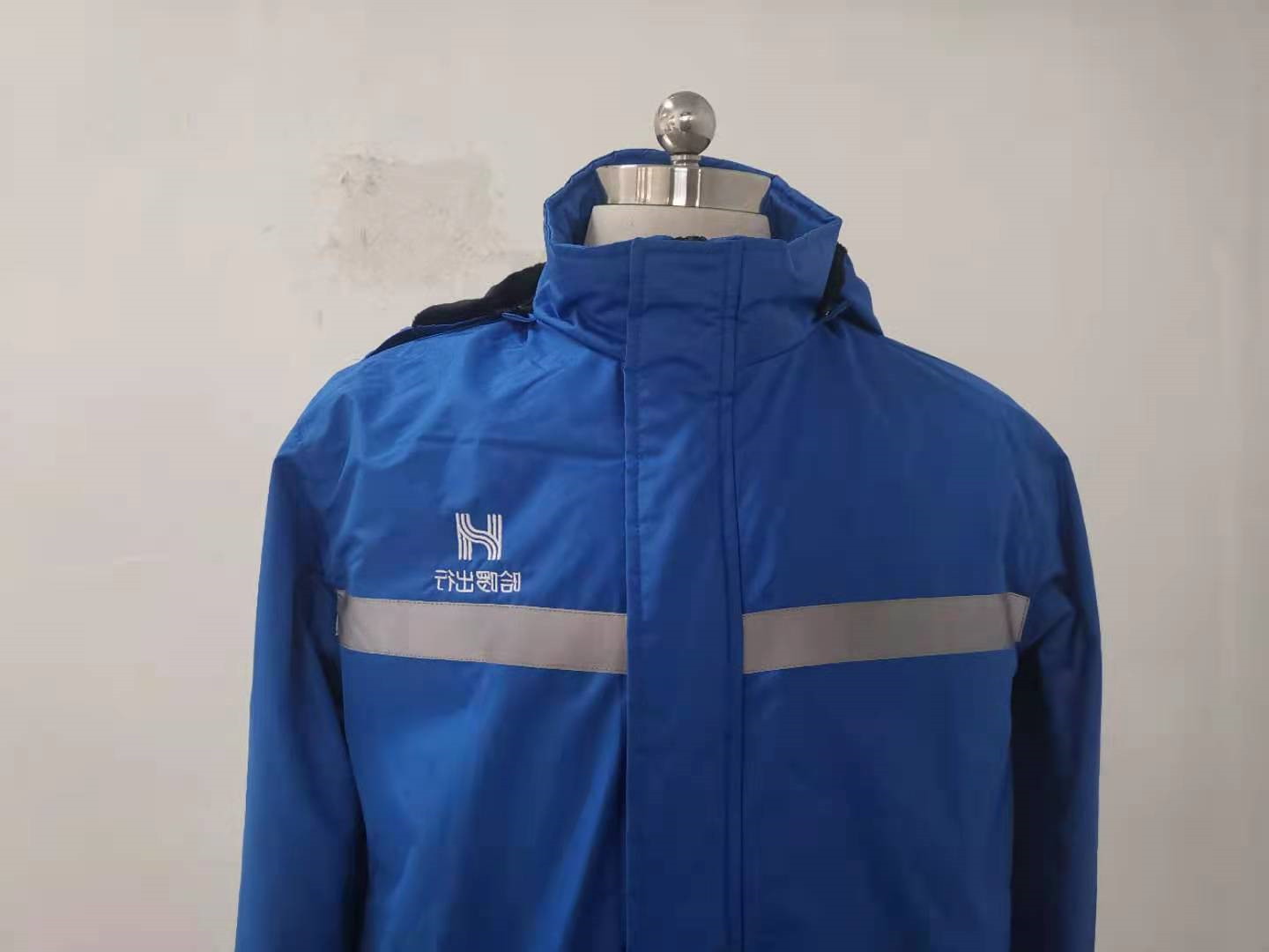 云南赛夫瑞网络科技工作服(图2)
