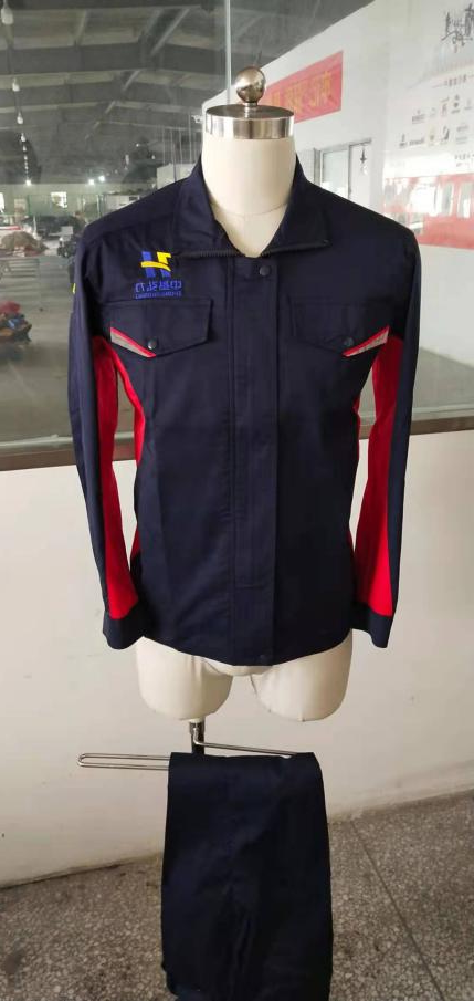 定做工作服的时候选择什么面料(图3)
