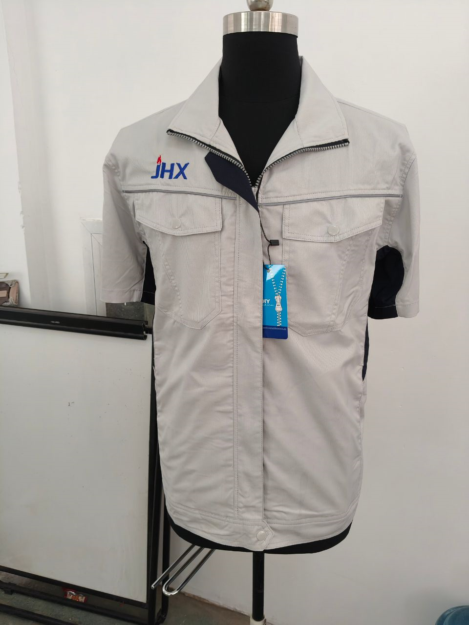 新航涂布光电工作服(图3)